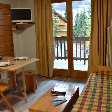 Apartman Cosy Avec Balcon, Proche Des Pistes Et Commerces - Meribel - Fr-1-180-567 *