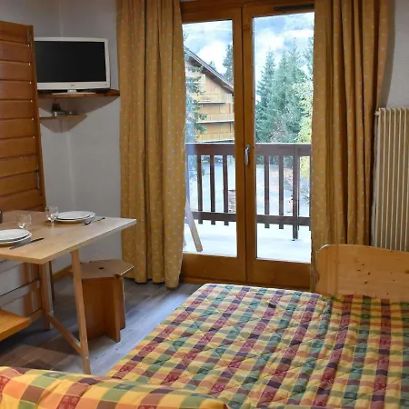 Cosy Avec Balcon, Proche Des Pistes Et Commerces - Meribel - Fr-1-180-567 Les Allues